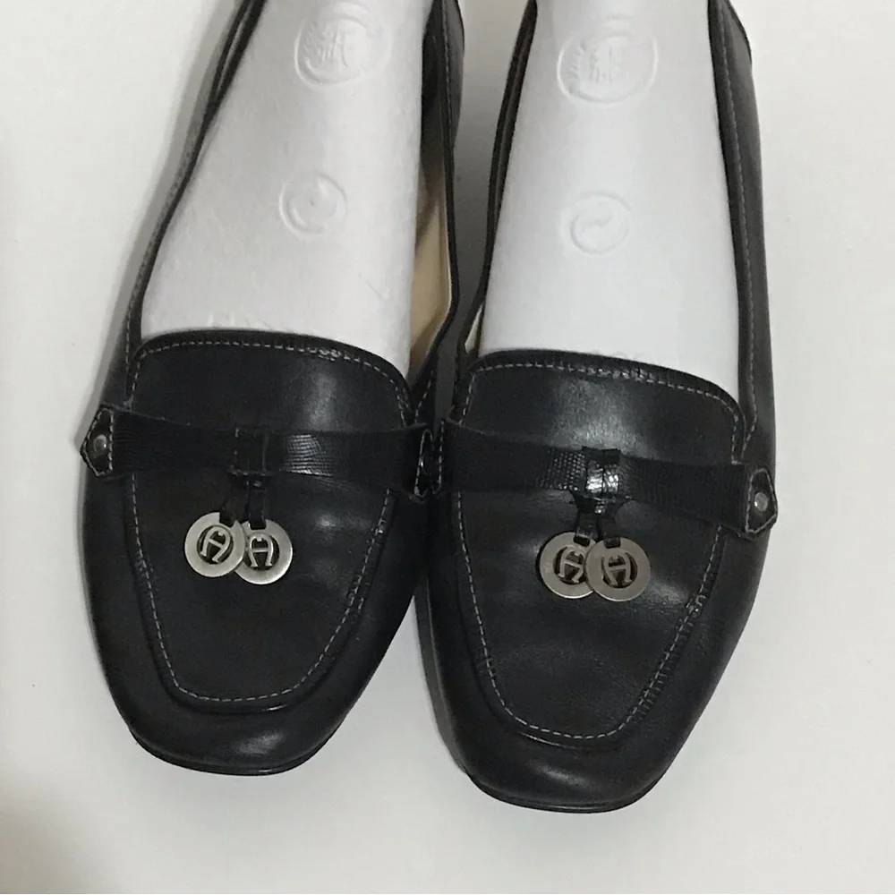 Etienne Aigner 7.5 M Women's Black Loafers Slip-On Shoes - Picture 2 of 5